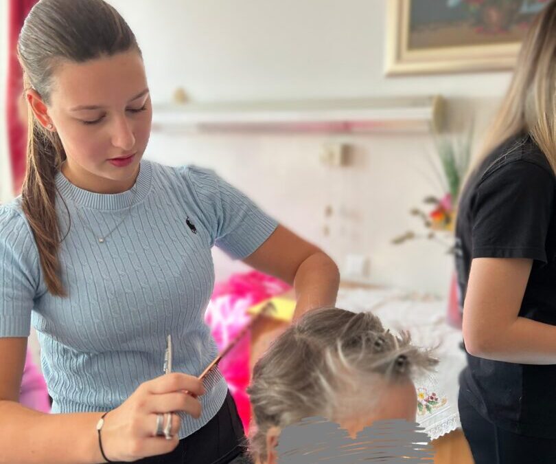 Posjet frizera domu za starije i nemoćne – Lovret