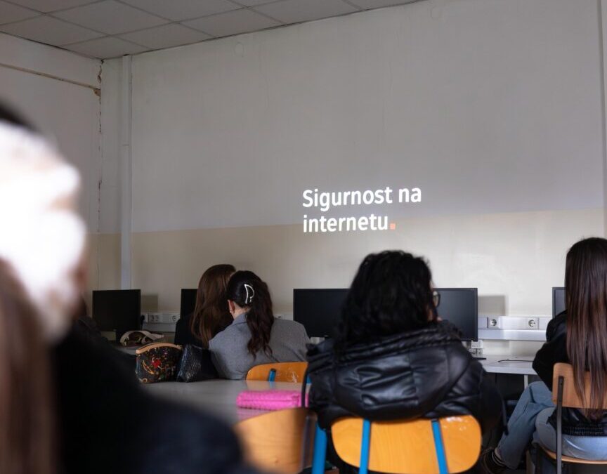 Obilježen Dan sigurnijeg interneta u našoj školi – edukacija za učenike i nastavnike